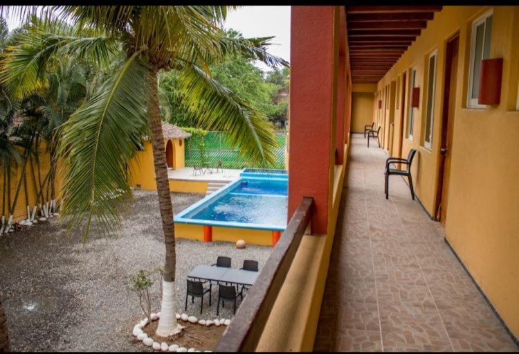 Hotel Cuamatzi Zihuatanejo Buitenkant foto