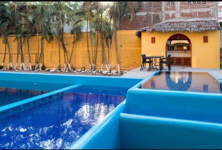 Hotel Cuamatzi Zihuatanejo Buitenkant foto