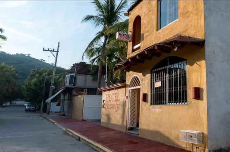 Hotel Cuamatzi Zihuatanejo Buitenkant foto
